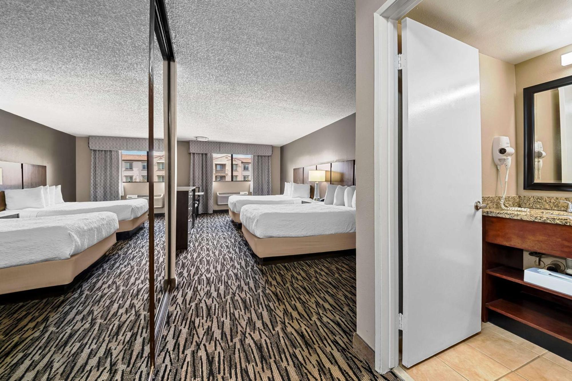 Best Western Los Alamitos Inn & Suites Exterior foto